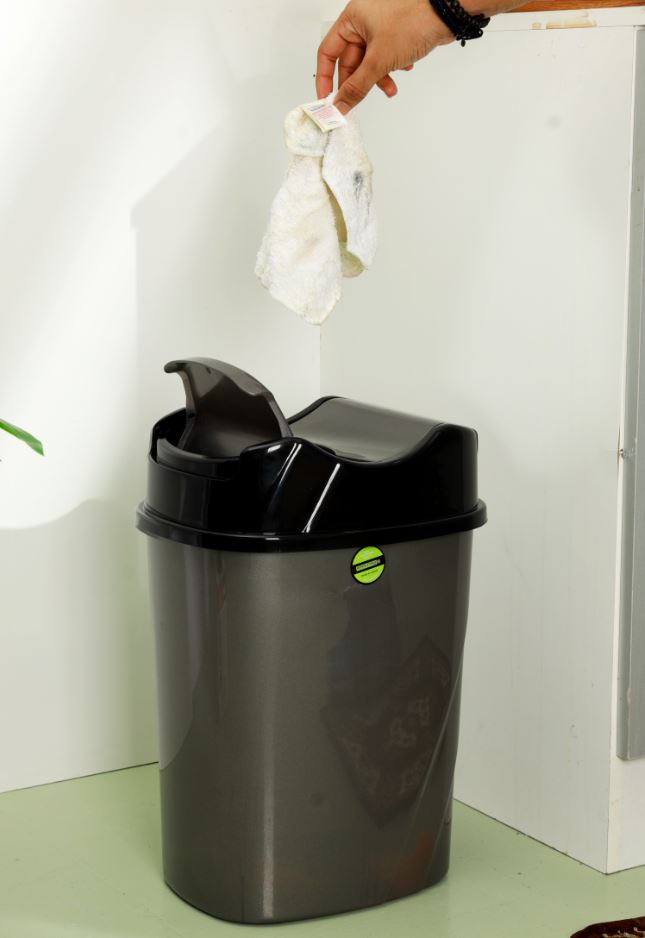 8.5L Wet/Dry Dustbin