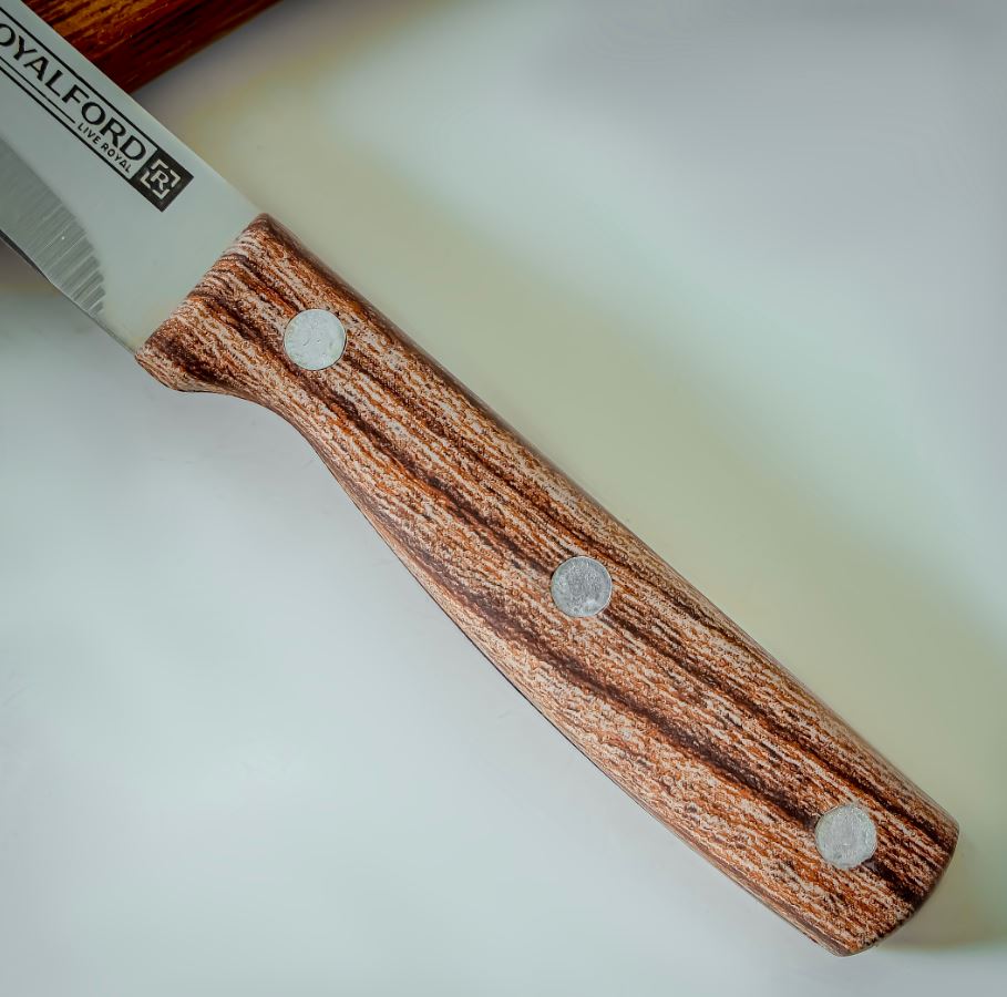 Utility Knife with Wooden Finish Handle